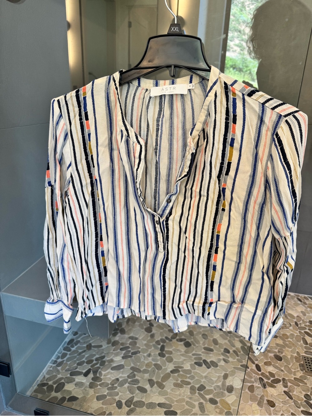 Astr White Multi-Striped Button-Front V-Neck Blouse